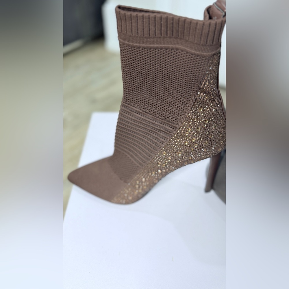 Elegant Brown Embellished Women's Shoes
